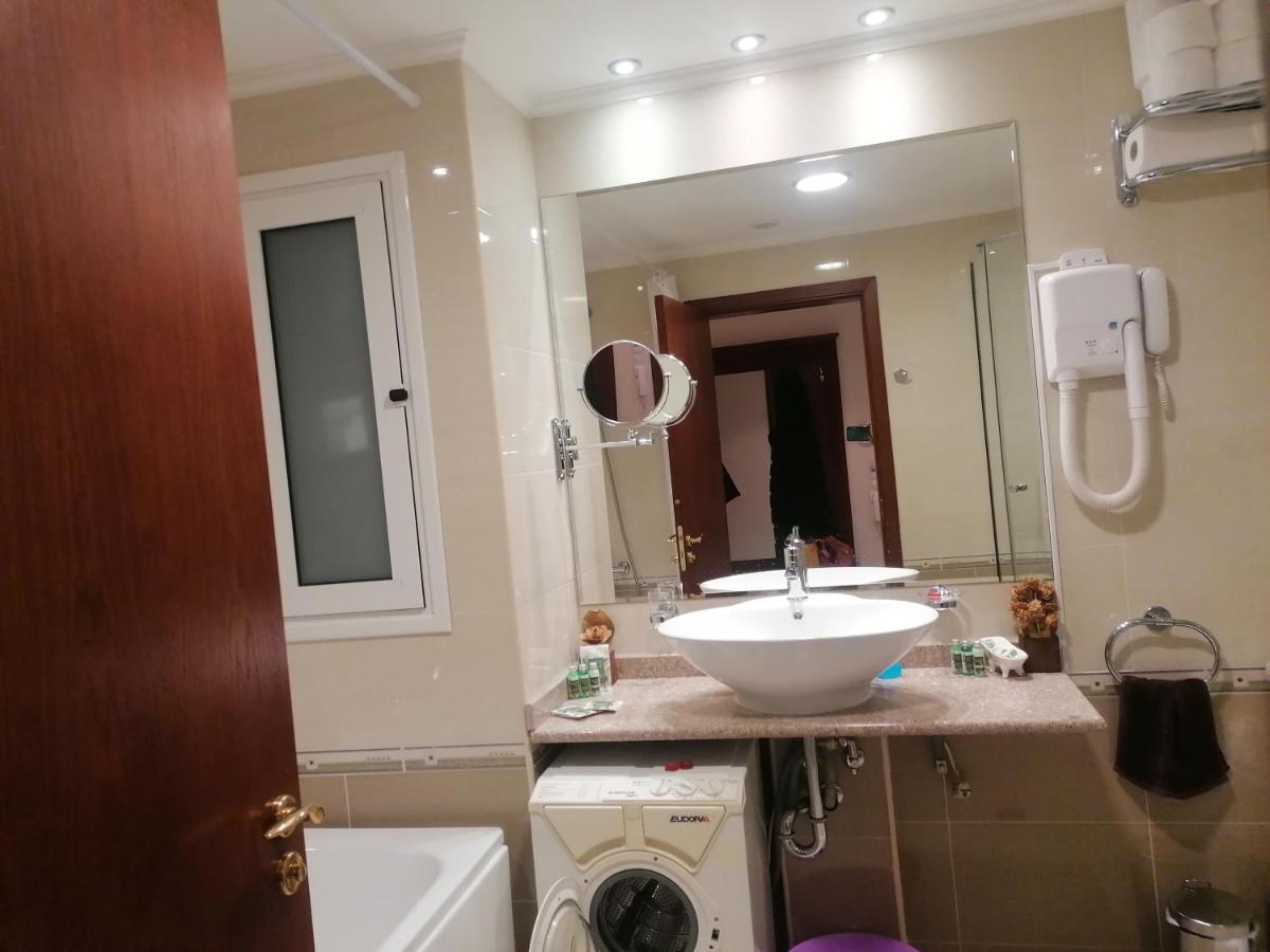 Апартамент За Гости Мая Downtawn Банско Extérieur photo
