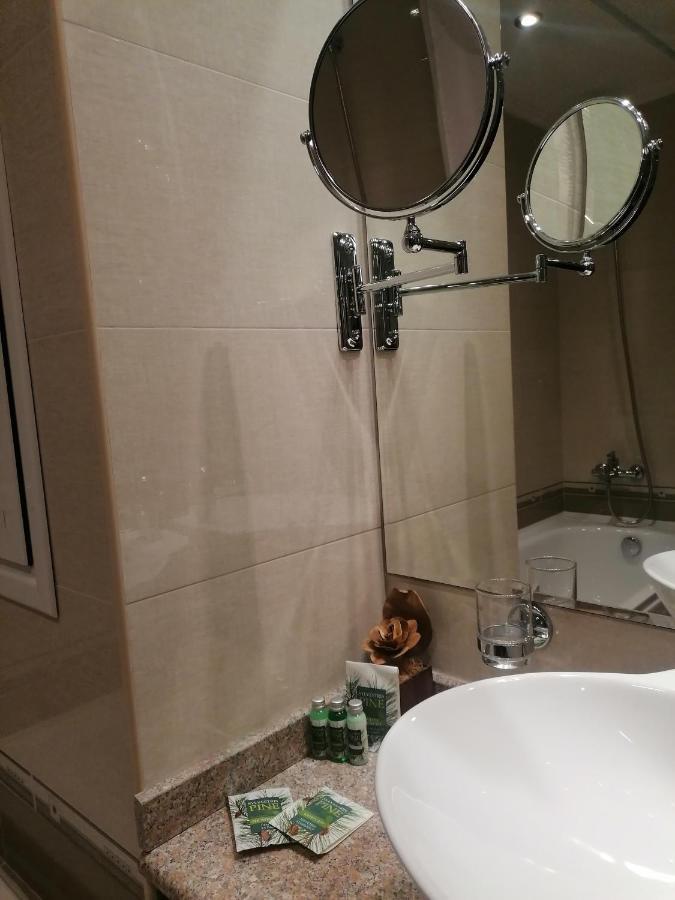 Апартамент За Гости Мая Downtawn Банско Extérieur photo