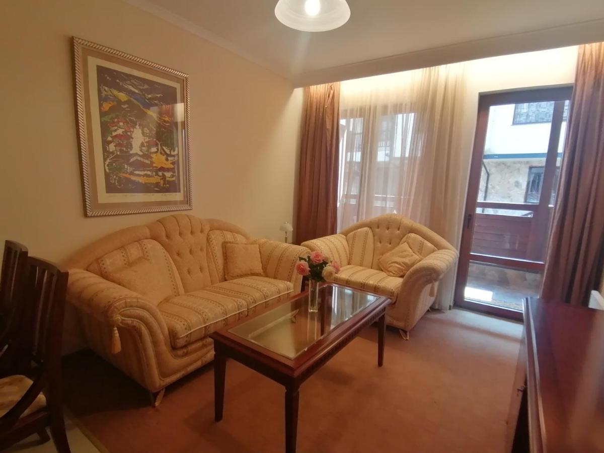 Апартамент За Гости Мая Downtawn Банско Extérieur photo